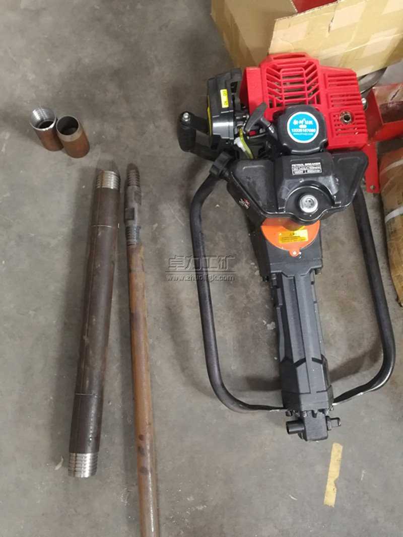 1572575024578928.jpg QTZ-1便攜式取土鉆機